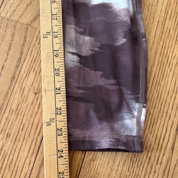 Reebok Womens 7/8 High Rise Leggings Brown/White Camo Small - Picture 8 of 8